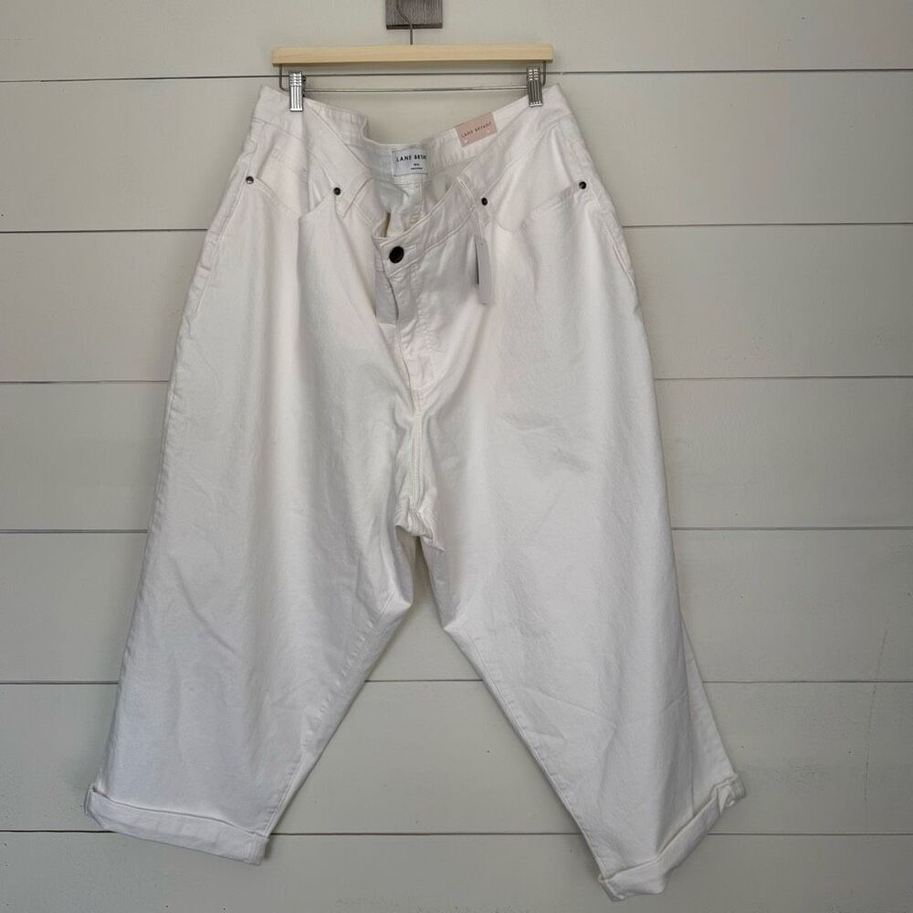 Lane Bryant Women’s 30/32 Boyfriend Capri White Jeans New